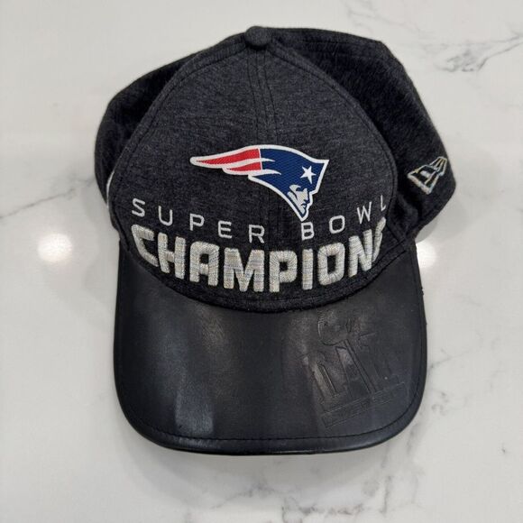 New England Patriots Cap Era 9Forty Super Bowl Champions LII Adjustable Hat - Picture 1 of 10